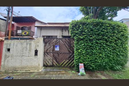 Casa à venda com 400m², 6 quartos e 6 vagasFachada