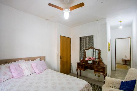 Casa à venda com 400m², 6 quartos e 6 vagasQuarto 1 - Suíte