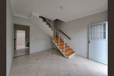 Sala de casa à venda com 2 quartos, 67m² em Santa Maria, Osasco