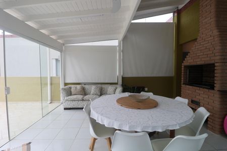 Apartamento para alugar com 170m², 2 quartos e 1 vagaCozinha