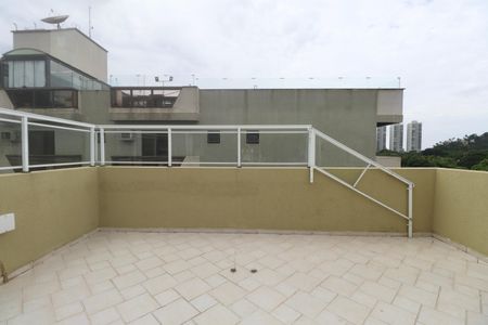 Apartamento para alugar com 170m², 2 quartos e 1 vagaVaranda