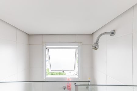 Apartamento para alugar com 62m², 2 quartos e sem vagaBanheiro