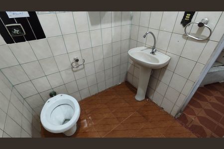 Casa para alugar com 130m², 3 quartos e 1 vagaBanheiro 2