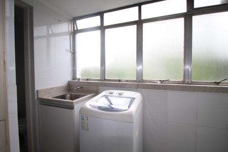 Apartamento para alugar com 75m², 2 quartos e 1 vagaÁrea de Serviço