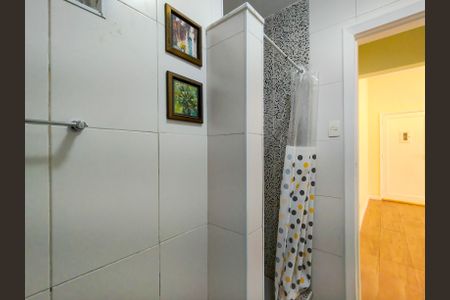 Apartamento para alugar com 42m², 1 quarto e sem vagaBanheiro Corredor