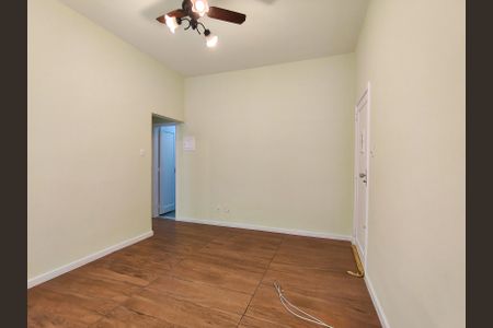 Sala de apartamento para alugar com 1 quarto, 42m² em Tijuca, Rio de Janeiro