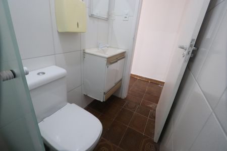 Casa à venda com 155m², 2 quartos e 2 vagasBanheiro - Casa 2