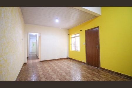 Casa à venda com 155m², 2 quartos e 2 vagas