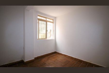 Casa à venda com 155m², 2 quartos e 2 vagas