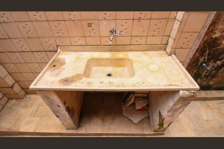 Casa à venda com 155m², 2 quartos e 2 vagas