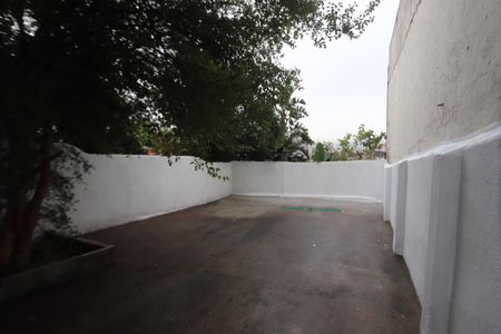 Casa à venda com 155m², 2 quartos e 2 vagasQuintal