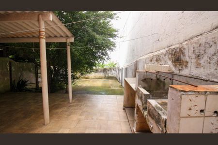 Casa à venda com 155m², 2 quartos e 2 vagas