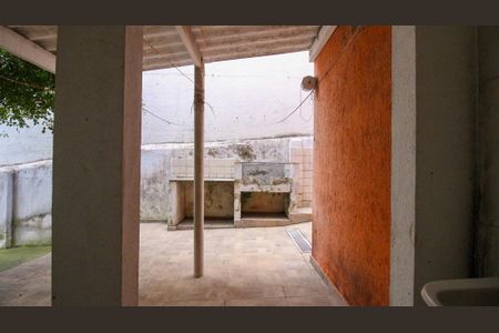 Casa à venda com 155m², 2 quartos e 2 vagas