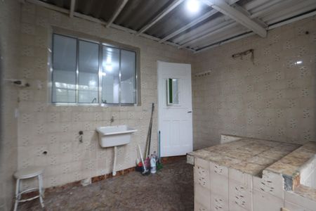 Casa à venda com 155m², 2 quartos e 2 vagasLavanderia - Casa 1