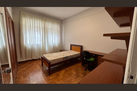 Apartamento para alugar com 3 quartos, 130m² em Santa Efigênia, Belo Horizonte