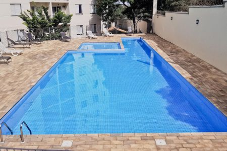 Apartamento para alugar com 65m², 3 quartos e 2 vagas Apartamento para alugar com 65m², 3 quartos e 2 vagasÁrea comum - Piscina