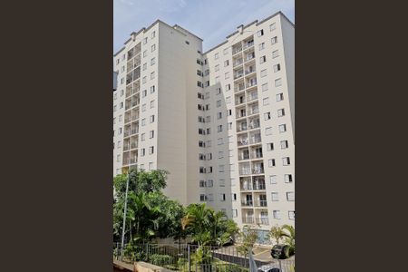 Apartamento para alugar com 65m², 3 quartos e 2 vagas Apartamento para alugar com 65m², 3 quartos e 2 vagasFachada