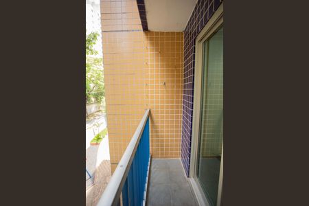 Apartamento para alugar com 45m², 2 quartos e 1 vagaVARANDA DA SALA