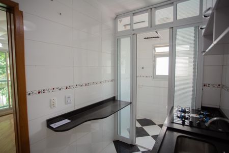 Apartamento para alugar com 45m², 2 quartos e 1 vagaCOZINHA 