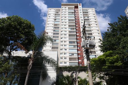 Apartamento para alugar com 76m², 2 quartos e 1 vagaFachada