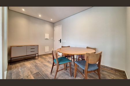 Apartamento para alugar com 76m², 2 quartos e 1 vagaDetalhe