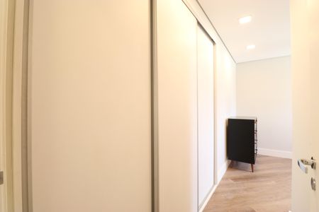 Apartamento para alugar com 76m², 2 quartos e 1 vagaCorredor