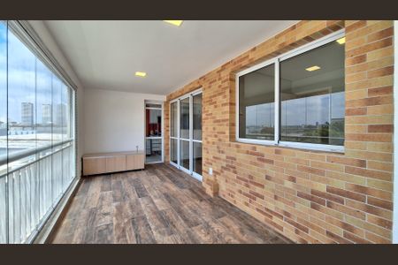 Apartamento para alugar com 76m², 2 quartos e 1 vagaVaranda