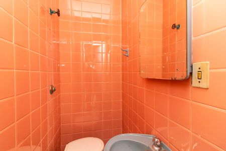 Casa para alugar com 356m², 3 quartos e 4 vagasGaragem - Banheiro
