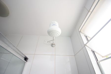 Apartamento à venda com 45m², 2 quartos e 1 vaga Apartamento à venda com 45m², 2 quartos e 1 vagaBanheiro Social