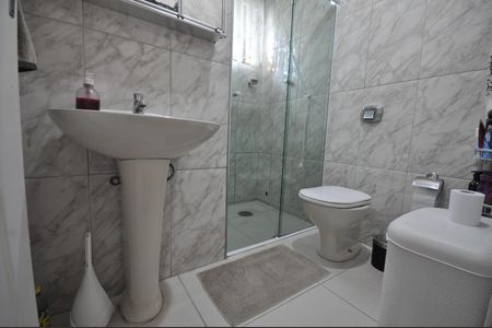 Casa para alugar com 175m², 3 quartos e 2 vagasBanheiro 2