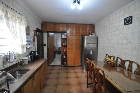 Casa para alugar com 175m², 3 quartos e 2 vagasCozinha