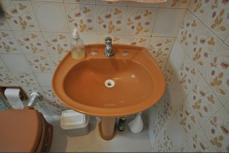 Casa para alugar com 175m², 3 quartos e 2 vagasBanheiro 1