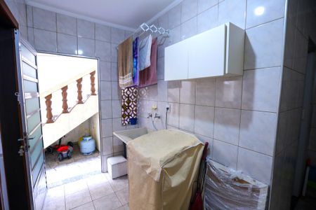 Casa à venda com 132m², 3 quartos e 1 vagaÁrea de Serviço