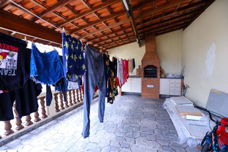 Casa à venda com 132m², 3 quartos e 1 vagaÁrea comum