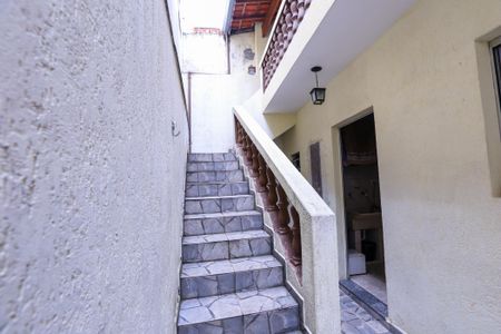 Casa à venda com 132m², 3 quartos e 1 vagaEscada