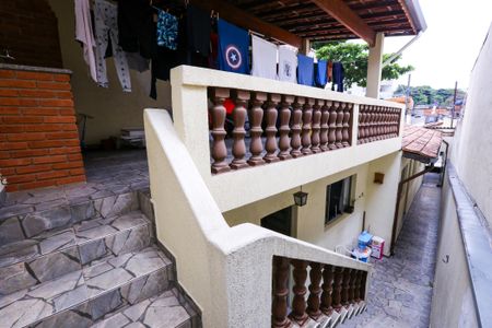 Casa à venda com 132m², 3 quartos e 1 vagaEscada