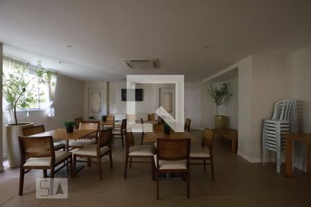 Apartamento à venda com 65m², 2 quartos e 1 vaga Apartamento à venda com 65m², 2 quartos e 1 vagaSalão de Festas