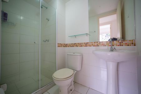 Apartamento à venda com 65m², 2 quartos e 1 vaga Apartamento à venda com 65m², 2 quartos e 1 vagaBanheiro Social