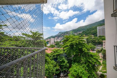 Apartamento à venda com 65m², 2 quartos e 1 vaga Apartamento à venda com 65m², 2 quartos e 1 vagaÁrea de Serviço Vista