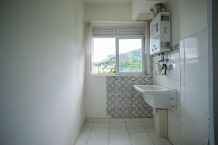 Apartamento à venda com 65m², 2 quartos e 1 vaga Apartamento à venda com 65m², 2 quartos e 1 vagaÁrea de Serviço