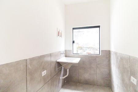 Casa para alugar com 80m², 2 quartos e 1 vagaÁrea de Serviço