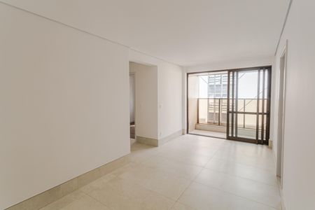 Sala de apartamento à venda com 2 quartos, 66m² em Savassi, Belo Horizonte