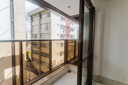 Varanda da Sala de apartamento à venda com 2 quartos, 66m² em Savassi, Belo Horizonte