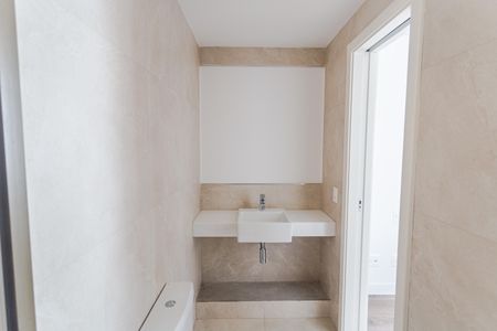 Apartamento à venda com 66m², 2 quartos e 2 vagasBanheiro da Suíte 2