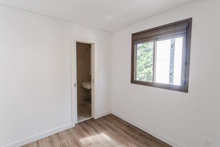 Apartamento à venda com 66m², 2 quartos e 2 vagasSuíte 2