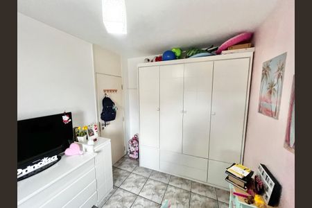 Apartamento à venda com 55m², 2 quartos e 2 vagasQuarto 1
