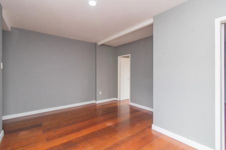 Sala de apartamento para alugar com 2 quartos, 63m² em Partenon, Porto Alegre