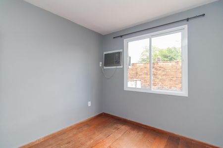 Quarto 2 de apartamento para alugar com 2 quartos, 63m² em Partenon, Porto Alegre