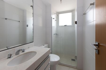 Apartamento para alugar com 70m², 2 quartos e 2 vagasBanheiro 1