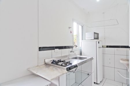 Cozinha de kitnet/studio para alugar com 1 quarto, 35m² em Vila Indiana, São Paulo